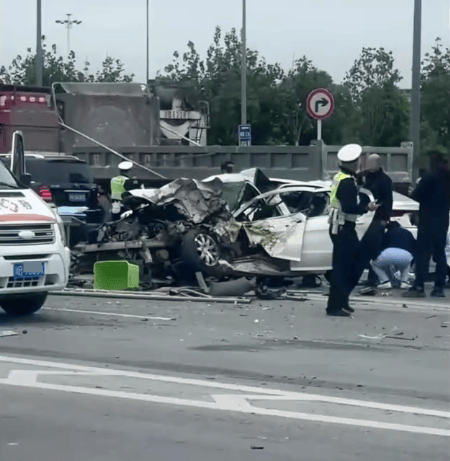 皇冠信用网_一家五口遇车祸致夫妻双亡皇冠信用网，醉驾司机一审获刑3年半 受害者家属：刑事申诉已获受理