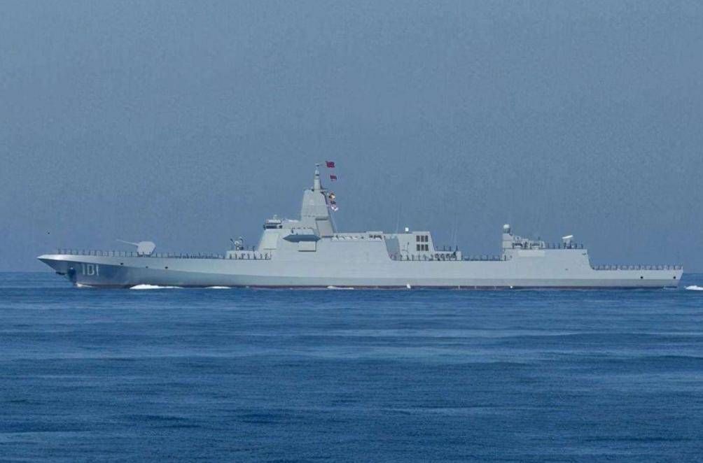 皇冠信用出租代理_中方双舰现身硫磺岛附近皇冠信用出租代理，22艘战舰全面出击！日本紧张不已，美国选择沉默？