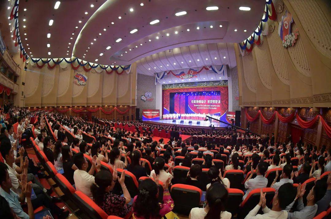 京都不死鸟 v 大阪飞脚_金正恩会见俄文化部长京都不死鸟 v 大阪飞脚，一起观看俄、朝文艺工作者公演