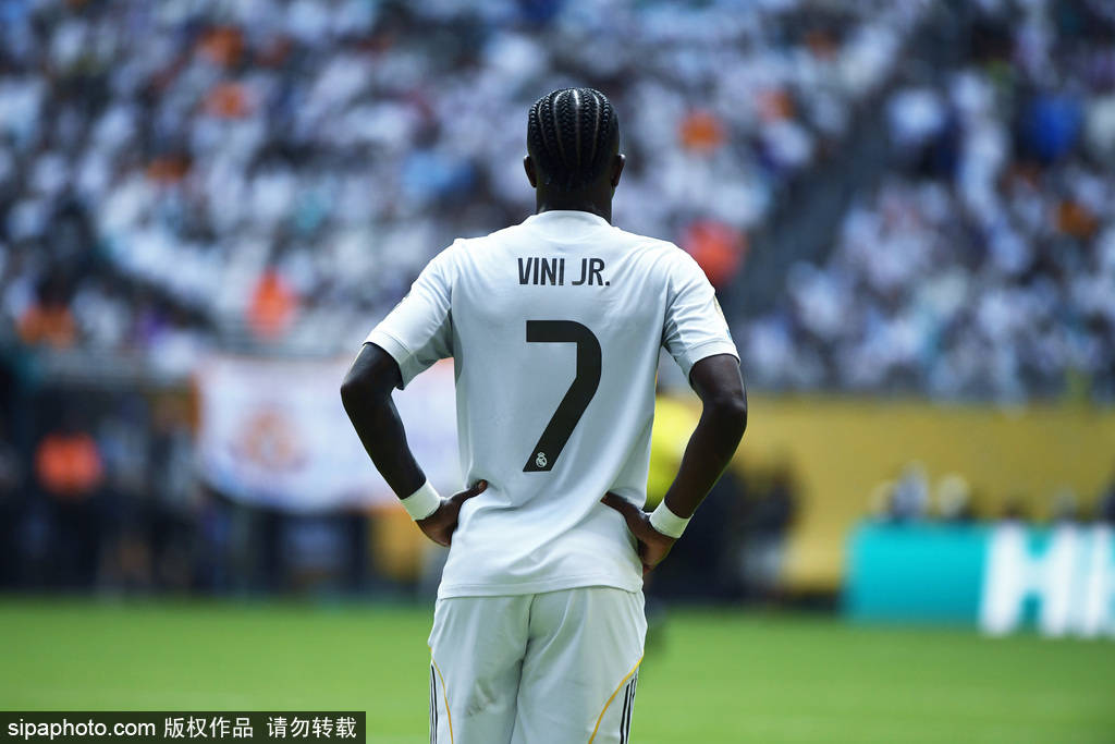 冰岛女子甲组联赛_皇马vs尤文0-0僵持冰岛女子甲组联赛！迪格雷戈里奥神扑救命 贝林厄姆错失良机