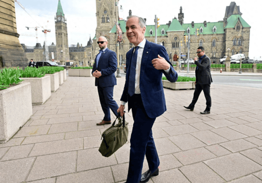 立陶宛甲组联赛_特朗普叫停谈判！加拿大转身对华发起制裁立陶宛甲组联赛，不到24小时，中方反将一军