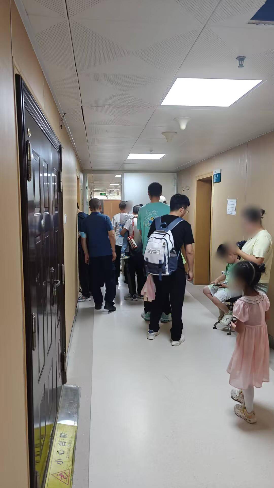 皇冠信用盘会员开户申请_西安市中心医院已为天水血铅异常幼儿单独开诊室皇冠信用盘会员开户申请，有家长称两地检验结果有较大差异，医生回应