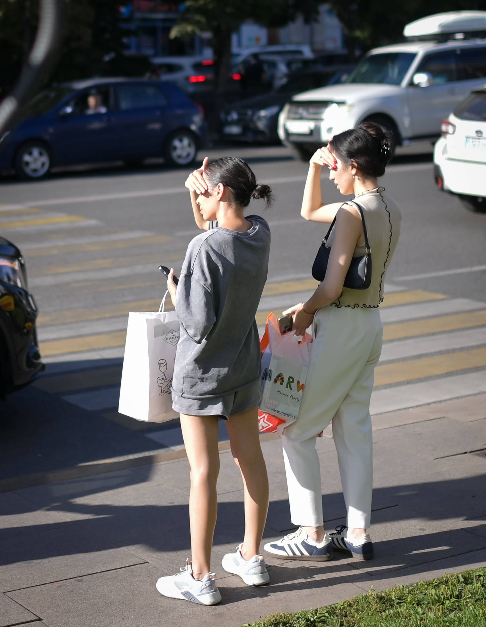 皇冠公司的代理怎么拿_哈萨克斯坦阿拉木图迎来高温天气