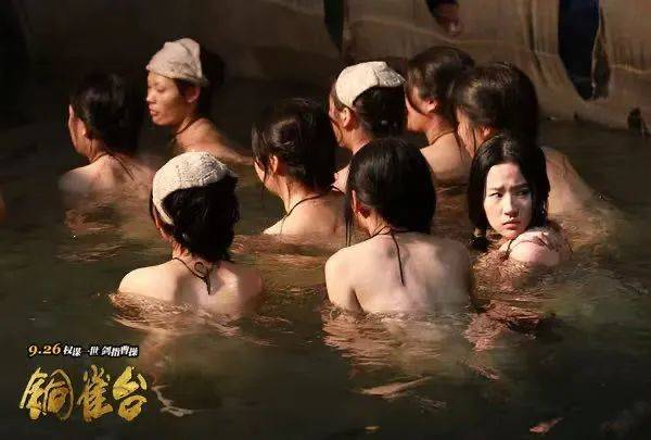 hga030皇冠网址_拍一部烧掉几亿的大烂片hga030皇冠网址，最近突然被捧“有种经济上行的美”