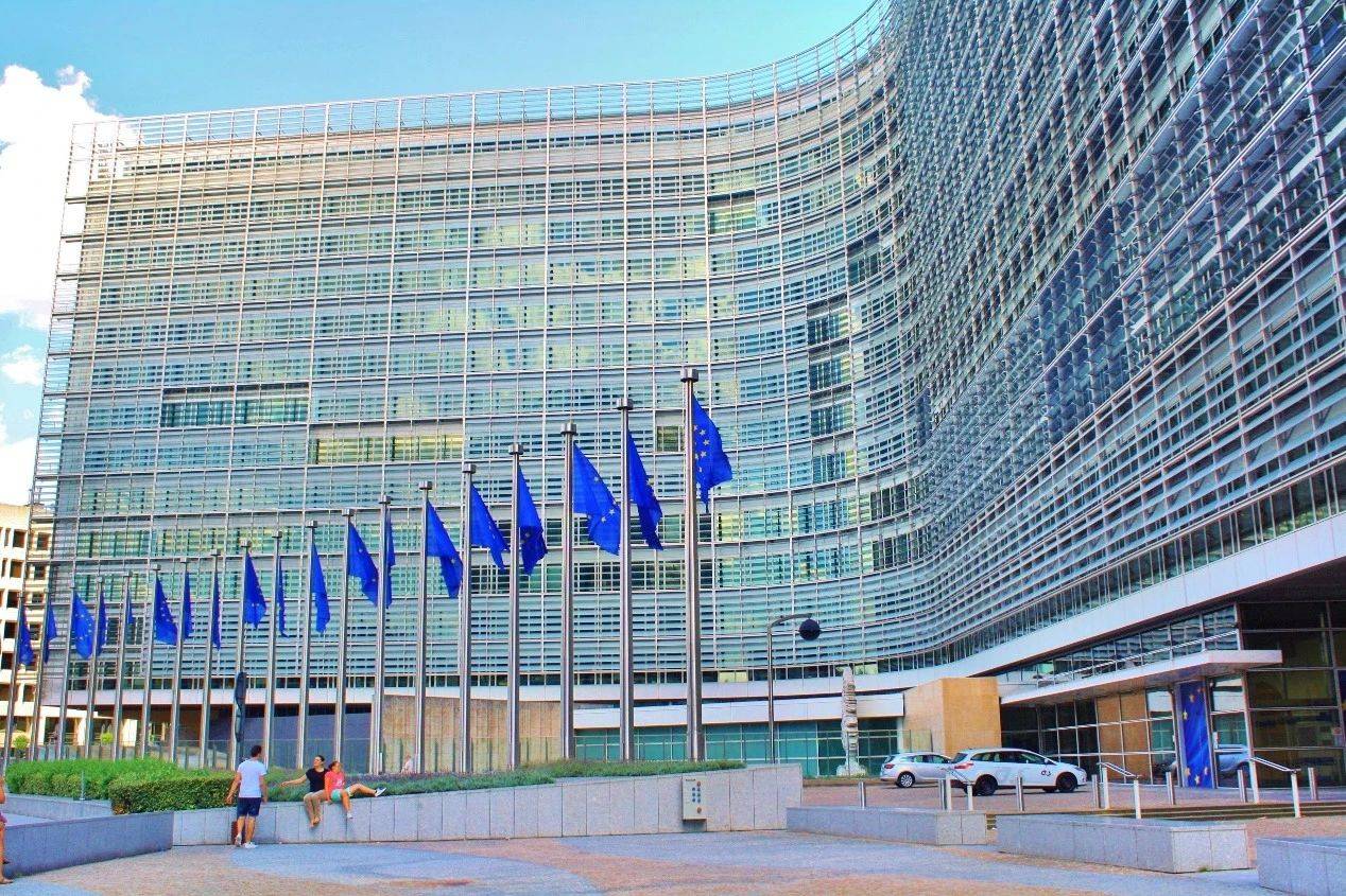 皇冠代理登1租用_访华结束皇冠代理登1租用，冯德莱恩离开北京，头一次把姿态放的这么低，临行前她给美方留了句话，意味深长