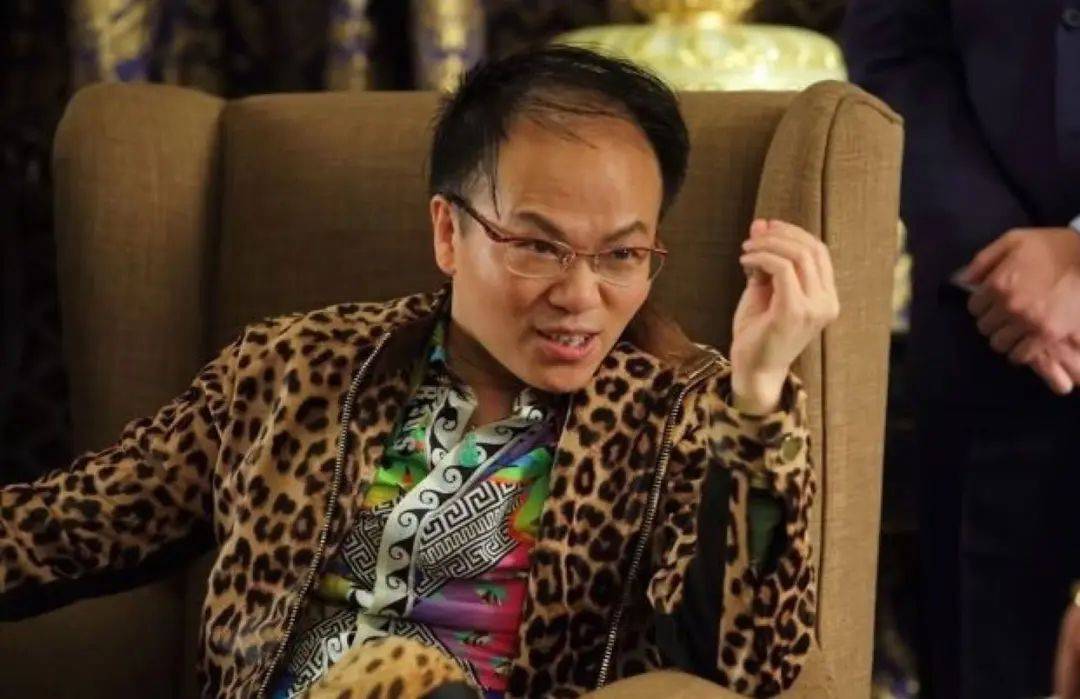 皇冠信用網会员_导演郑某峰涉嫌猥亵儿童已被批捕皇冠信用網会员，此前多位演员自曝曾被他侵害