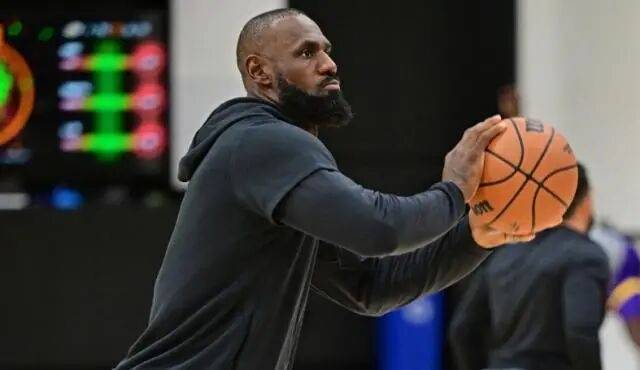 皇冠信用網会员开户申请_詹姆斯恢复训练获官方批准皇冠信用網会员开户申请，湖人跟队辟谣其离队传言：其他球队故意散布