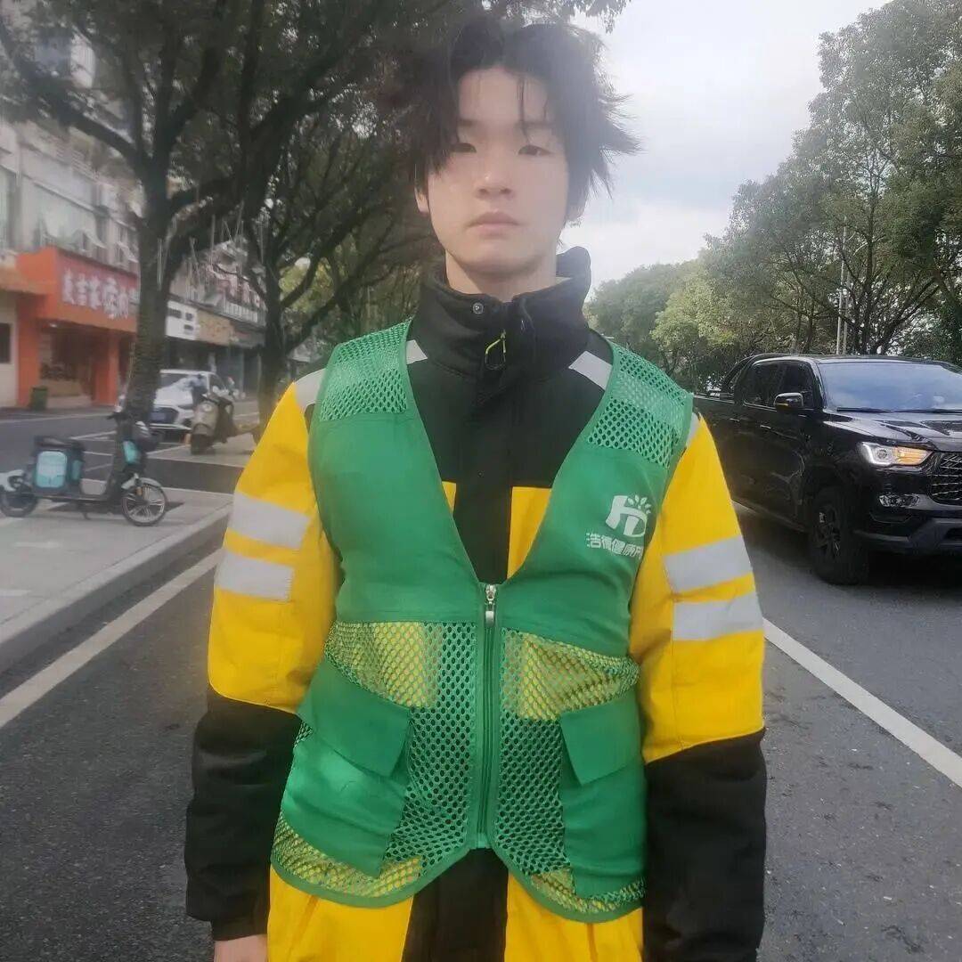 皇冠mos033_单亲妈妈 只身闯电诈园区